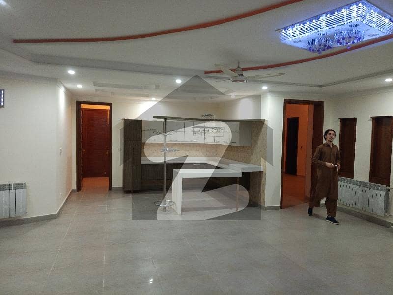 500 Sq Yds Upper Portion For Rent