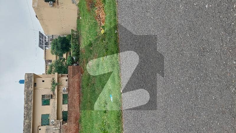 One kanal kanal plot available for sale