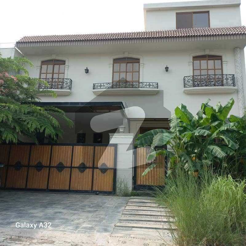 D-12 4080 3 Storey House For Sale