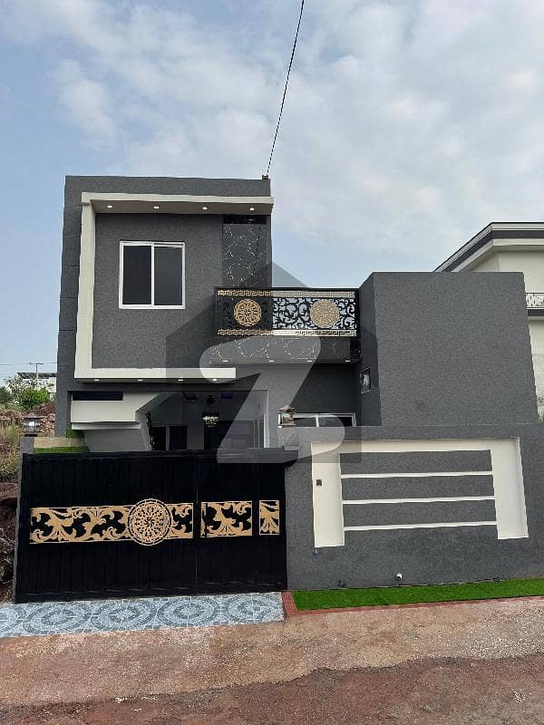 5 Marla Brand New House For Sale