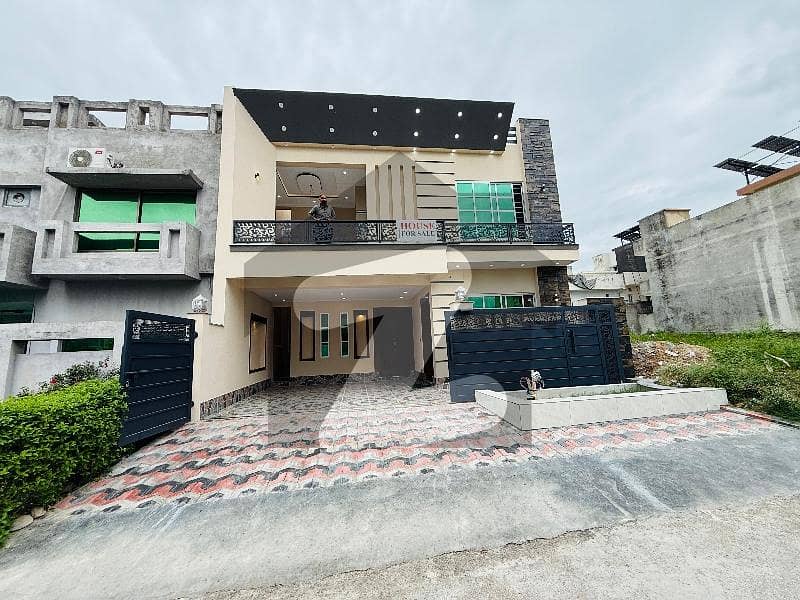 7 MARLA house for sale in Jinnah garden islamabad