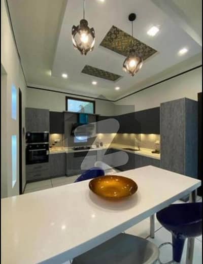 Luxarious