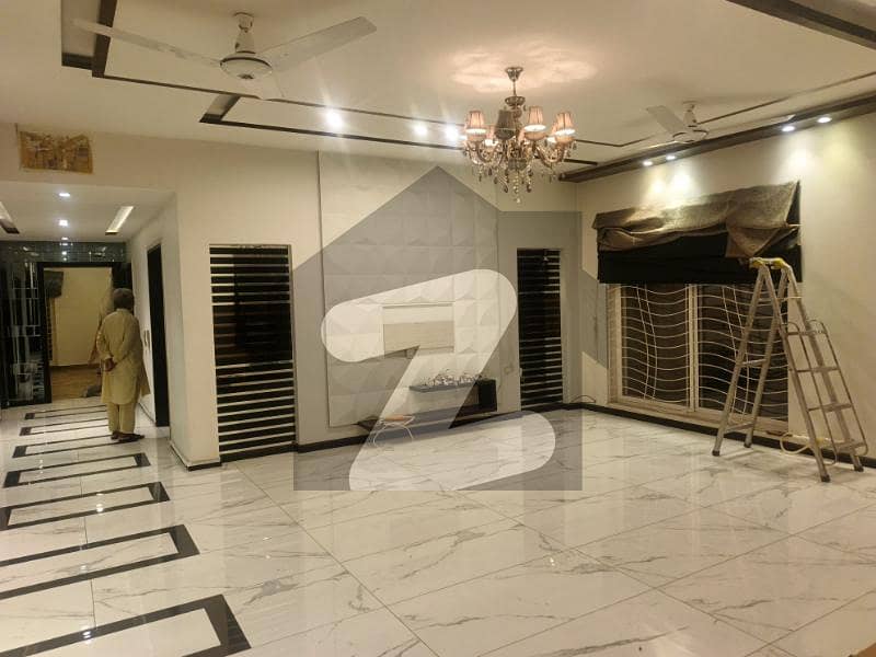 ڈی ایچ اے فیز 6 ڈیفنس (ڈی ایچ اے),لاہور میں 2 کمروں کا 1 کنال زیریں پورشن 1.7 لاکھ میں کرایہ پر دستیاب ہے۔