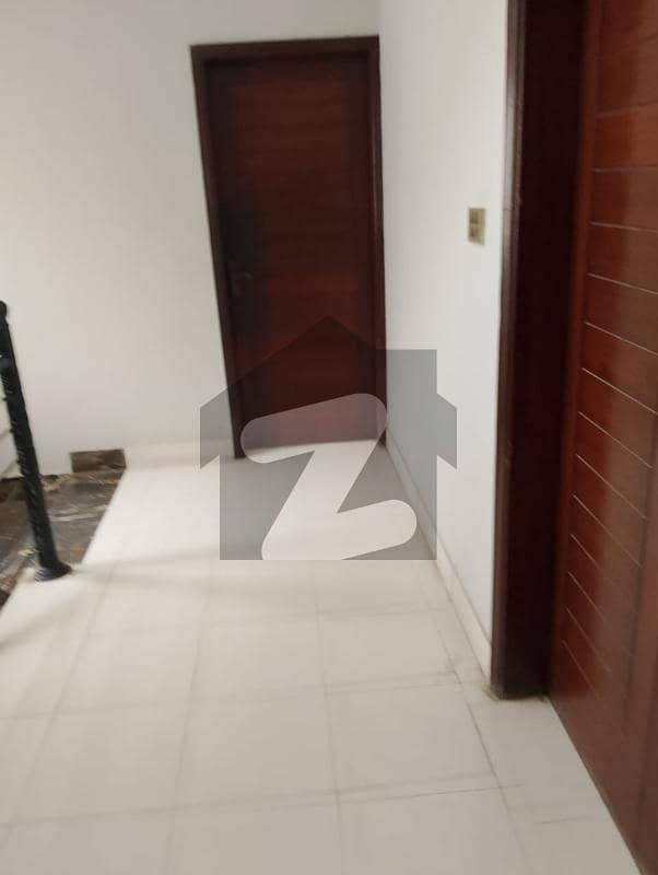 4 Bed Upper Portion With Separate TANK