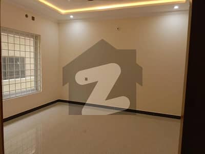 Brand New Kanal Ground Portion For Rent