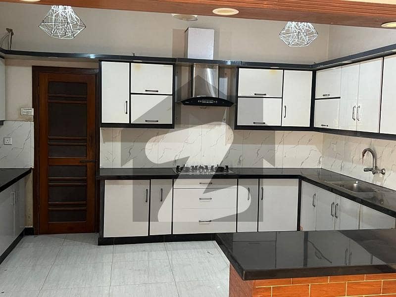 500 Yard House available for rent 500 Yard House available for rent