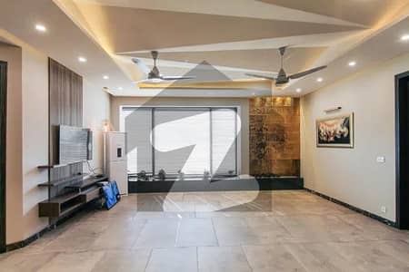 1 kanal upper portion available for rent in DHA phase 7
