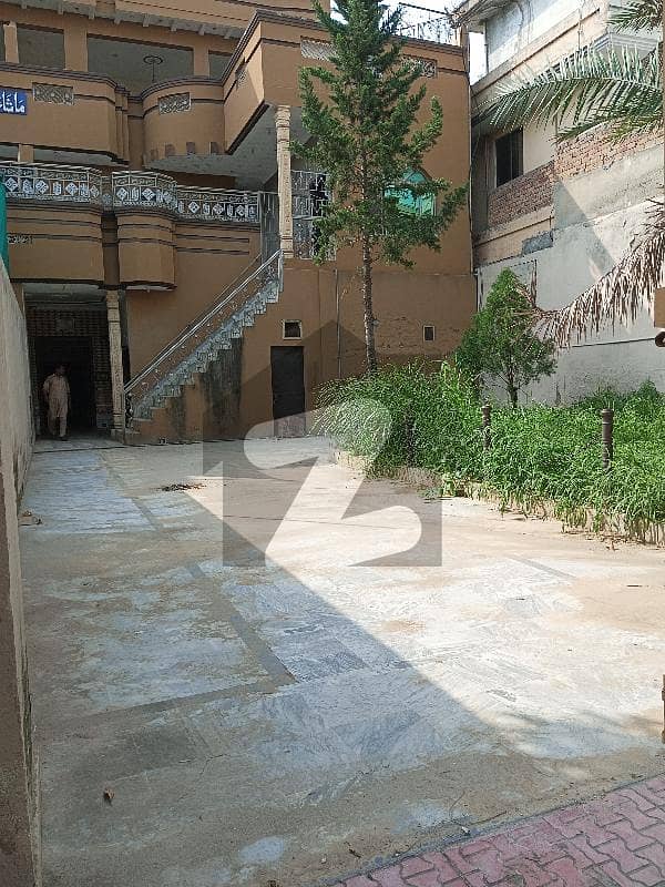 شلے ویلی راولپنڈی میں 6 کمروں کا 11 مرلہ مکان 2.5 کروڑ میں برائے فروخت۔ شلے ویلی راولپنڈی میں 6 کمروں کا 11 مرلہ مکان 2.5 کروڑ میں برائے فروخت۔