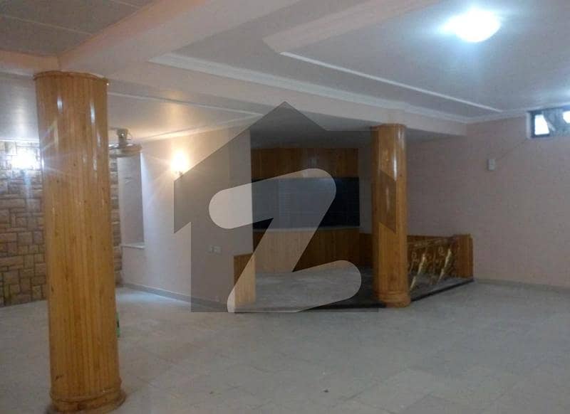 ایف ۔ 7 اسلام آباد میں 5 کمروں کا 2 کنال مکان 55.0 کروڑ میں برائے فروخت۔