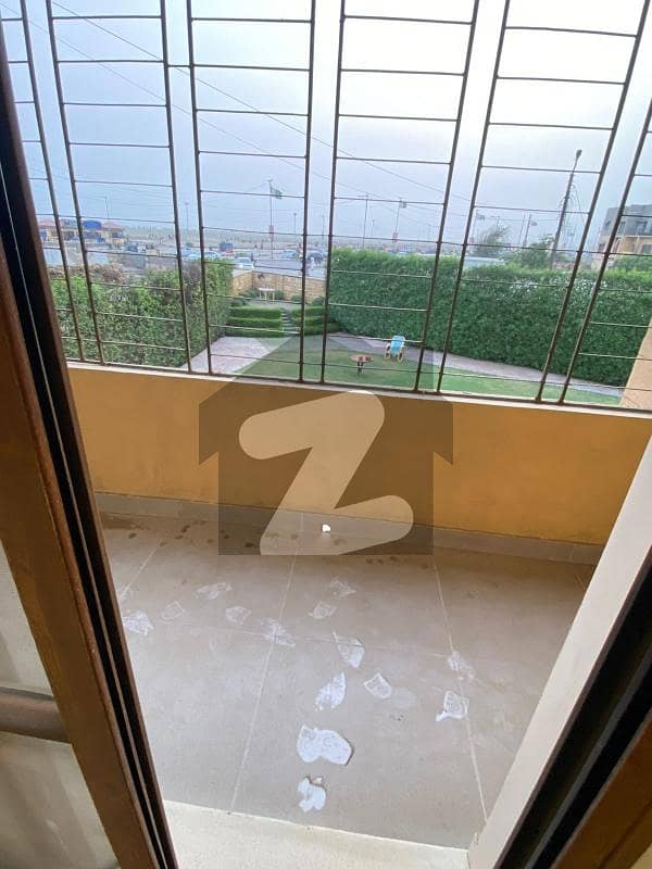 seaview Apartment for sale out class condition.