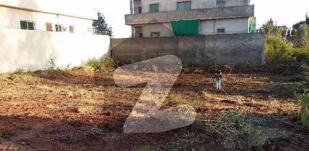 Centrally Located Prime Location Residential Plot For sale In Clifton - Block 5 Available