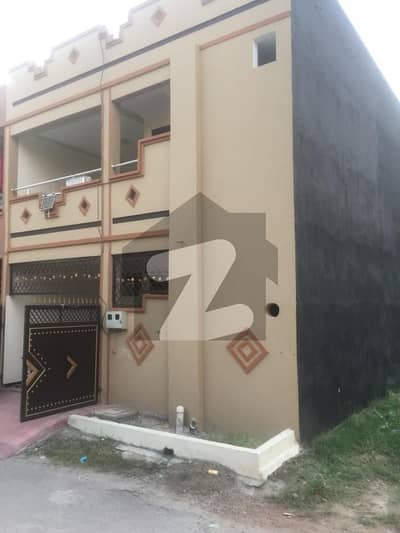 غوری ٹاؤن فیز 4 بی غوری ٹاؤن,اسلام آباد میں 4 کمروں کا 4 مرلہ مکان 1.55 کروڑ میں برائے فروخت۔