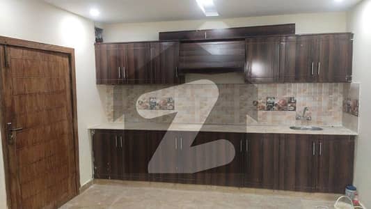 FLAT FOR SALE (1ST FLOOR)