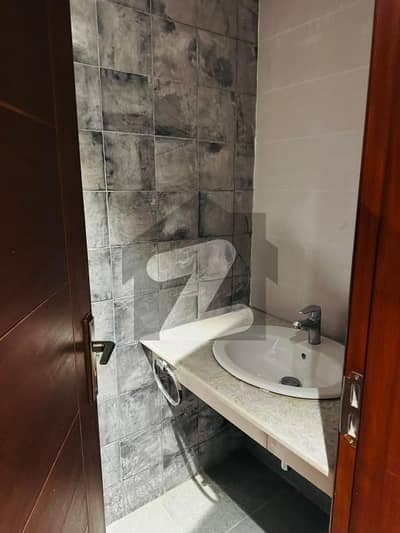 Furnished Room For Rent In Main Cantt