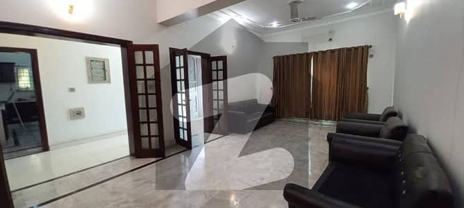 جی ۔ 15/1 جی ۔ 15,اسلام آباد میں 8 کمروں کا 12 مرلہ مکان 4.55 کروڑ میں برائے فروخت۔