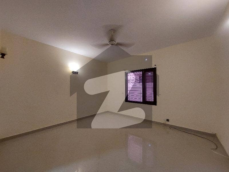 Like Brand New Renovated Bungalow Like Brand New Renovated Bungalow