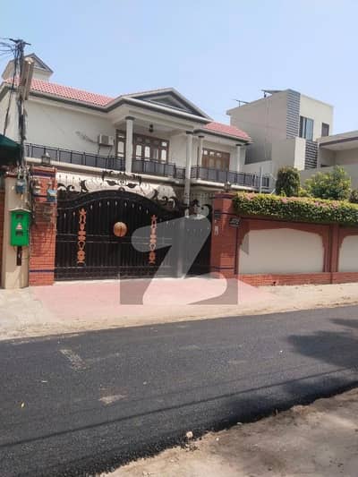 23 Marla Spanish Style Double  Story House Available For Sale