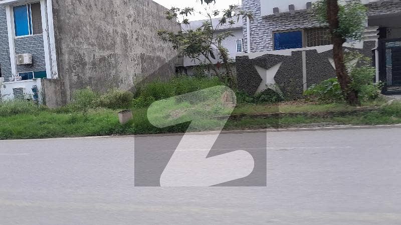 جناح گارڈنز ایف ای سی ایچ ایس,اسلام آباد میں 5 مرلہ رہائشی پلاٹ 88.0 لاکھ میں برائے فروخت۔ جناح گارڈنز ایف ای سی ایچ ایس,اسلام آباد میں 5 مرلہ رہائشی پلاٹ 88.0 لاکھ میں برائے فروخت۔