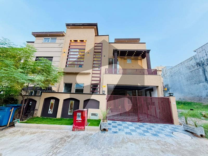 NEW DESIGNER HOUSE NEAR MASJID