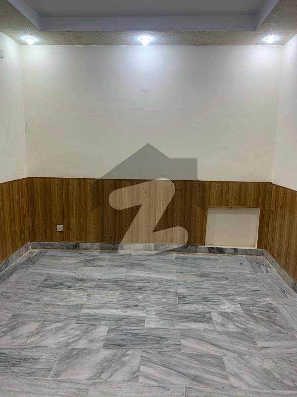 Upr portion for Rent G10-2 ideal location