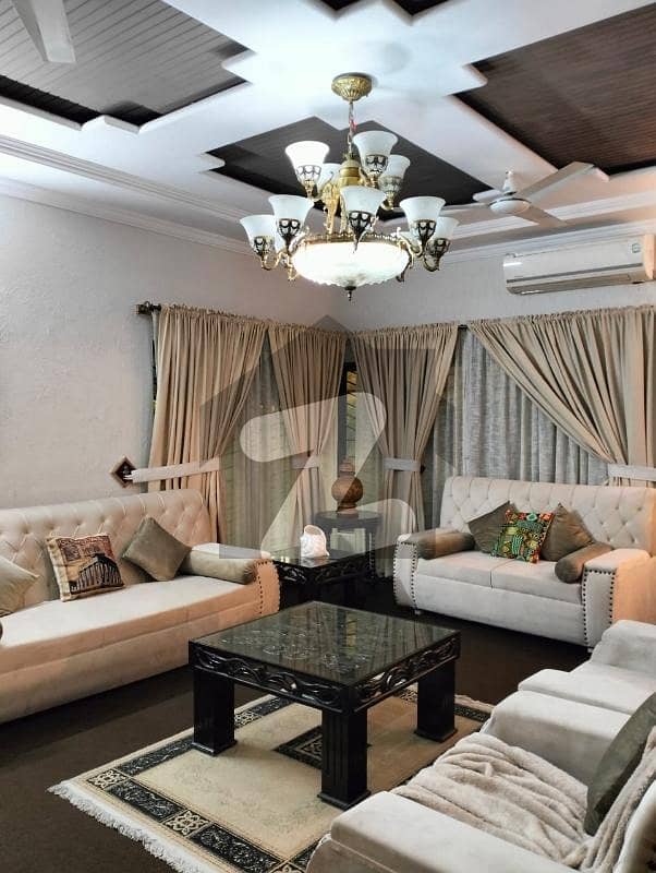 Beautiful 5 Marla Single Storey House For Sale
