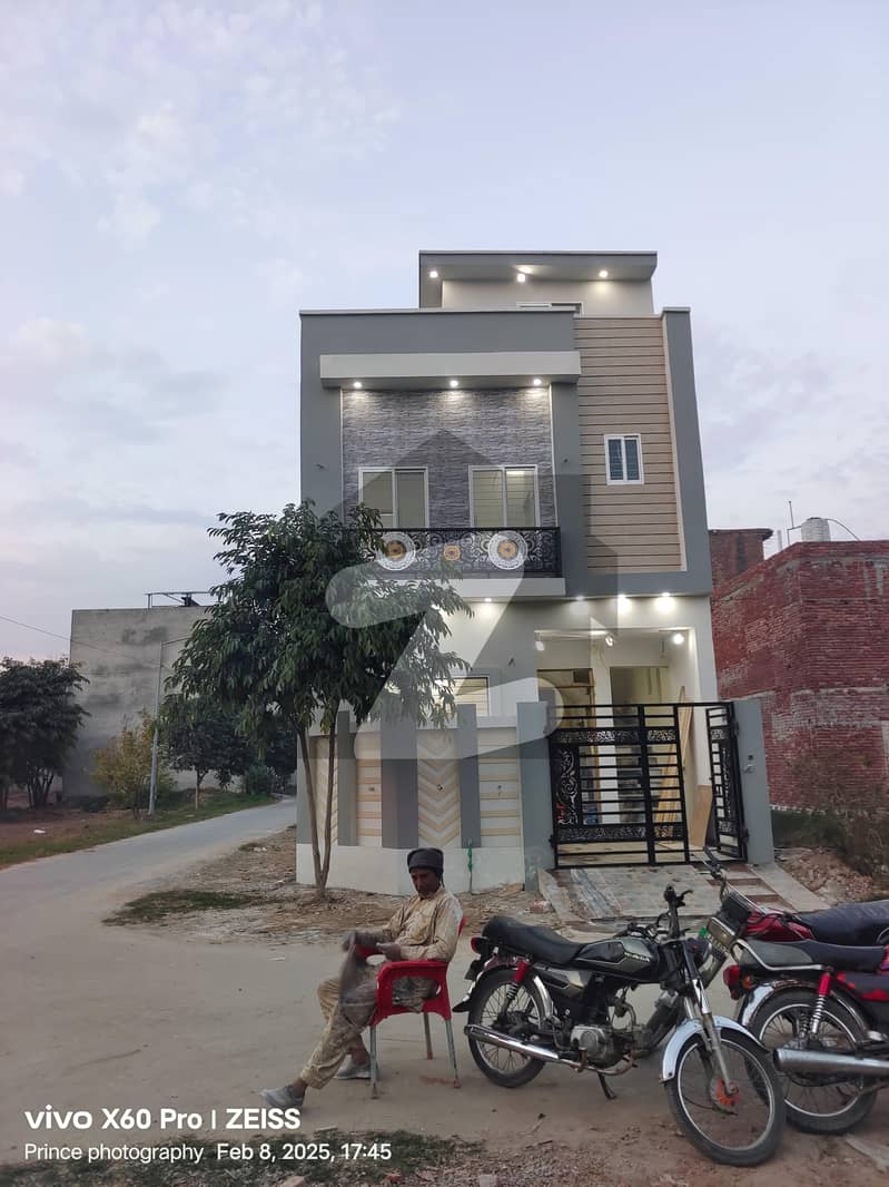 3.5 Marla House For Sale