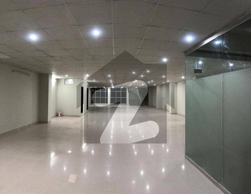 جی ۔ 9 اسلام آباد میں 1 کنال عمارت 11.0 لاکھ میں کرایہ پر دستیاب ہے۔