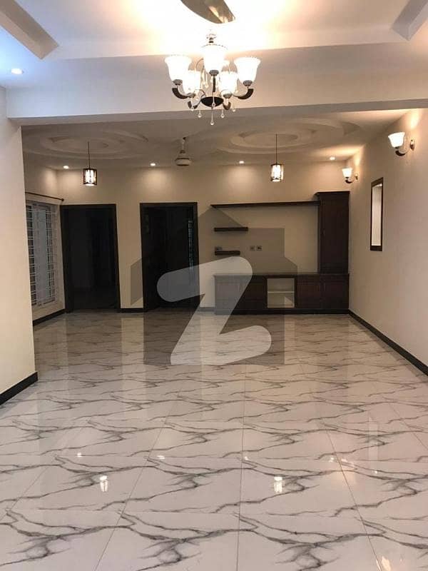 Upper Portion For Rent Upper Portion For Rent