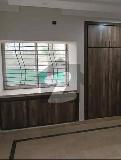 Ground Floor Flat Available For Rent In G11