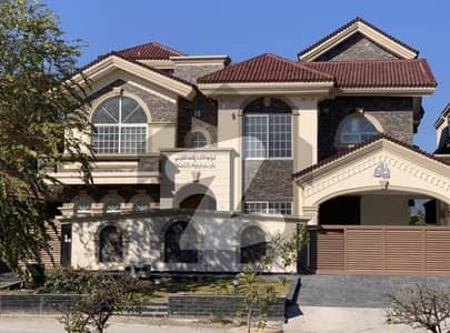 G-11/3 Triple Story House Available for office used multinational Companies For rent beautiful Location G-11/3 Triple Story House Available for office used multinational Companies For rent beautiful Location