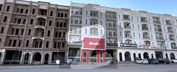 Main Business Road Shop Avilable For Rent