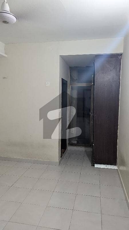 Corner Flat Available For Rent
