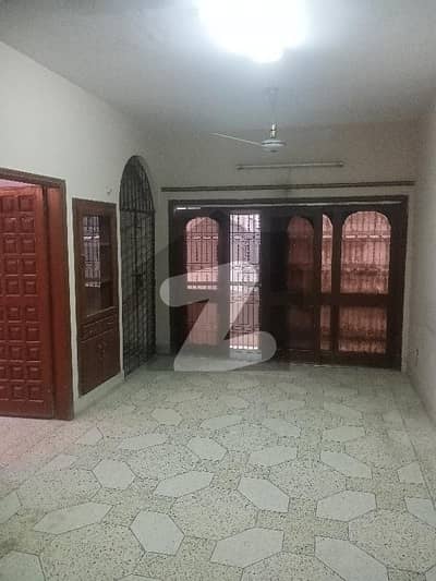 120 Yard Corner Ground Floor West Open 2 Bed Drawing Lounge 200 Sq ft Service Road Facing