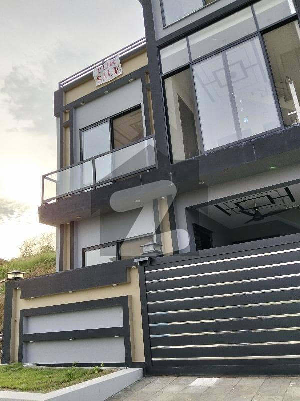 B-17 F Block House For Sale Prime Location