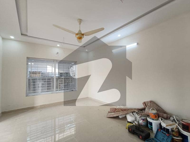 2 Kanal House For Rent Available In G-16
