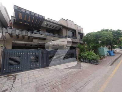16 Marla Designer Luxurious House Is Available For Sale In Bahria Town Phase 2 Rawalpindi