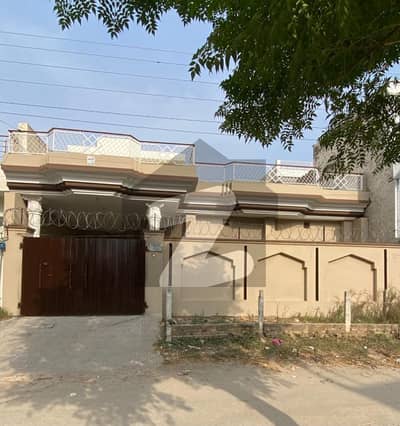 آفیسرز کالونی جوہر آباد میں 2 کمروں کا 10 مرلہ مکان 1.5 کروڑ میں برائے فروخت۔