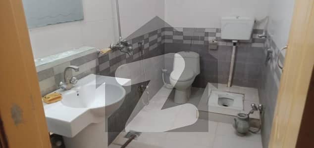 11MARLA GROUND PORTION AVAILABLE FOR RENT