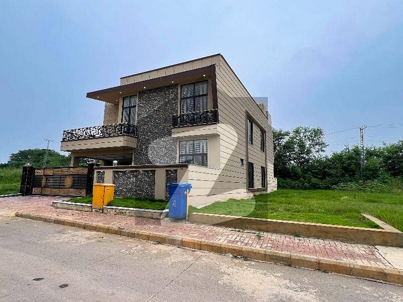Modern 13 Marla House with Additional Lawn Perfect Family Living