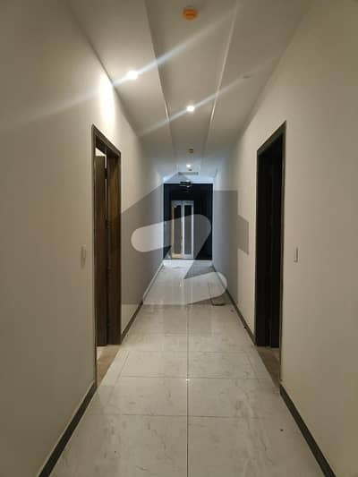 Major makhdoom society 8 marla new house of rent