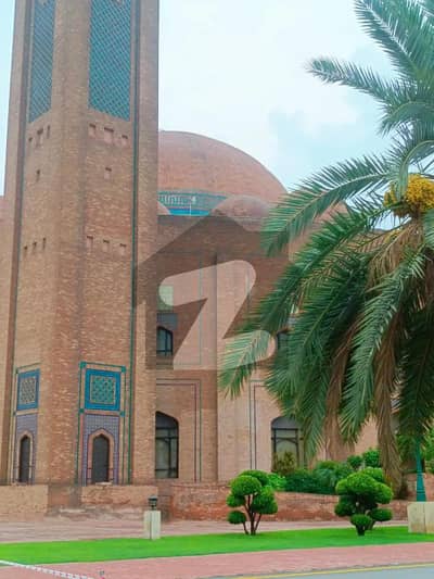 5 Marla residential plot for sale jinnah block