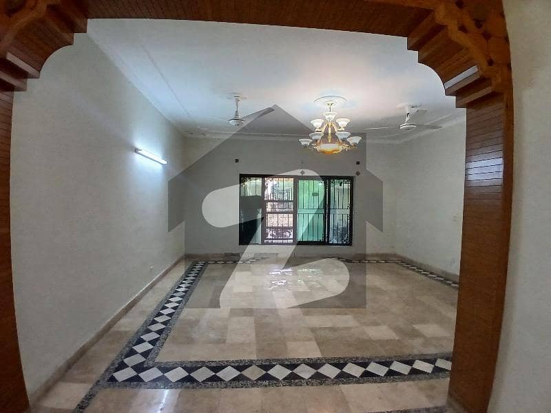 2 Bed Ground Floor Available For Rent On 10 Marla With Gas 2 Bed Ground Floor Available For Rent On 10 Marla With Gas