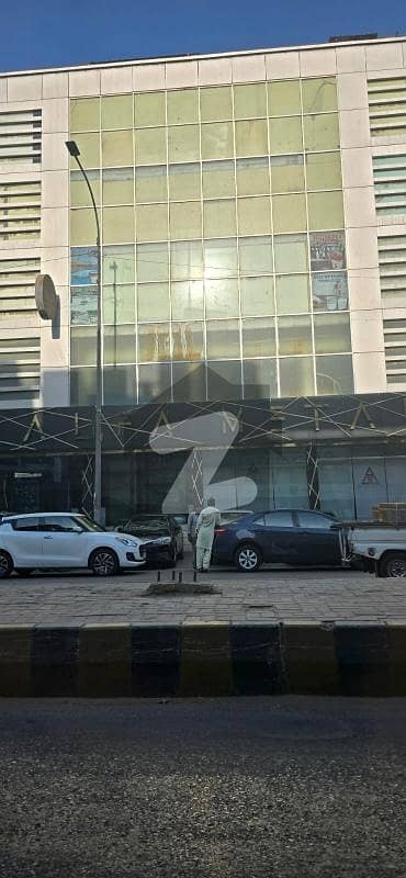 خیابان اتحاد روڈ کراچی میں 8 مرلہ عمارت 36.0 کروڑ میں برائے فروخت۔