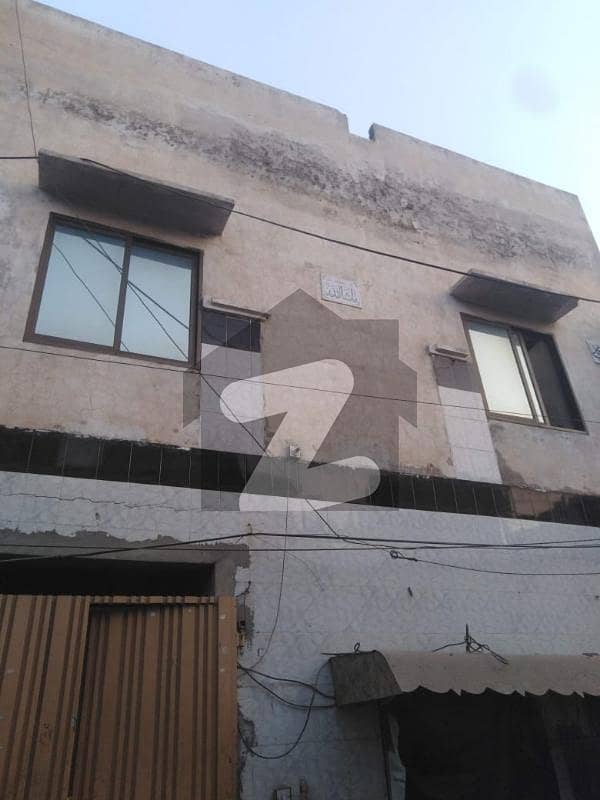 سیف آباد فیصل آباد میں 4 کمروں کا 4 مرلہ مکان 65.0 لاکھ میں برائے فروخت۔ سیف آباد فیصل آباد میں 4 کمروں کا 4 مرلہ مکان 65.0 لاکھ میں برائے فروخت۔