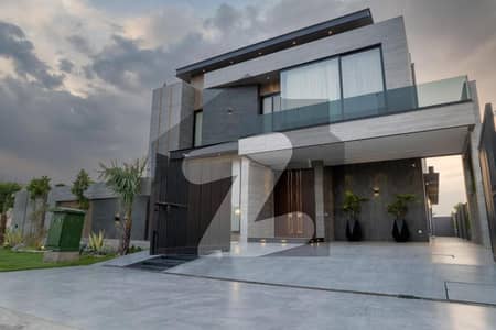 ONE KANAL BRAND NEW HOUSE FOR SALE READY TO MOVE IN