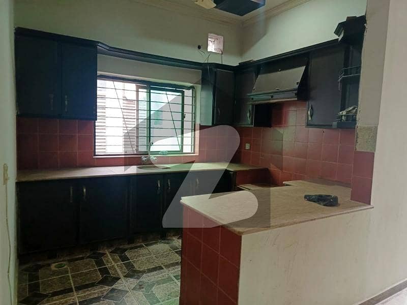 beautiful upper portion for family