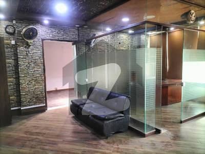 Furnished Office 700 Sq Feet Gulberg