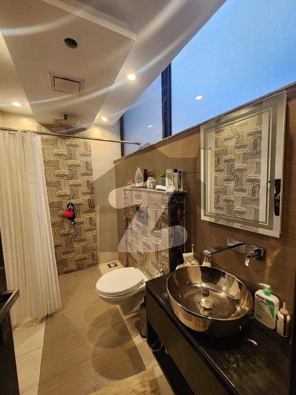 5 Marla Modern Beautiful House For Sale Very Good Location 5 Marla Modern Beautiful House For Sale Very Good Location