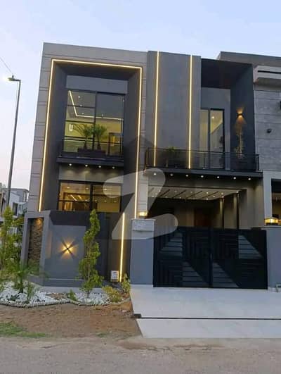 Ready To sale A Corner House 5 Marla In Royal Orchard Multan