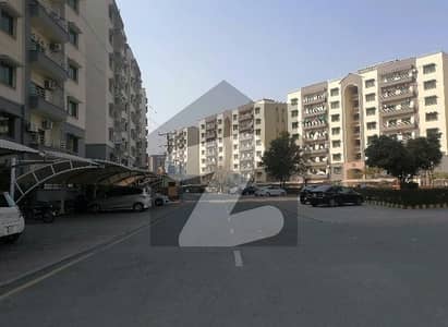 عسکری 11 عسکری,لاہور میں 3 کمروں کا 10 مرلہ فلیٹ 2.6 کروڑ میں برائے فروخت۔